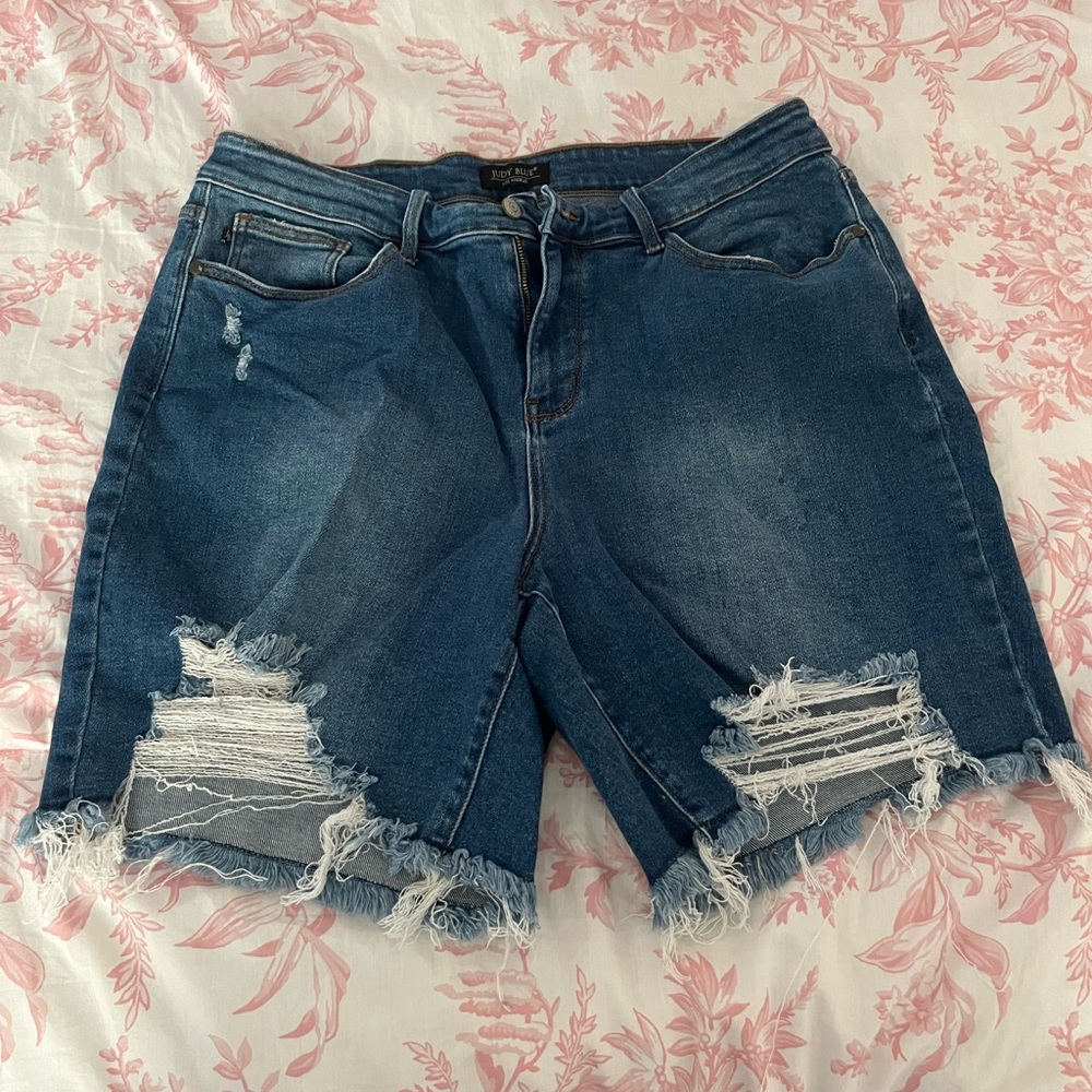 Judy Blue Shorts View 2